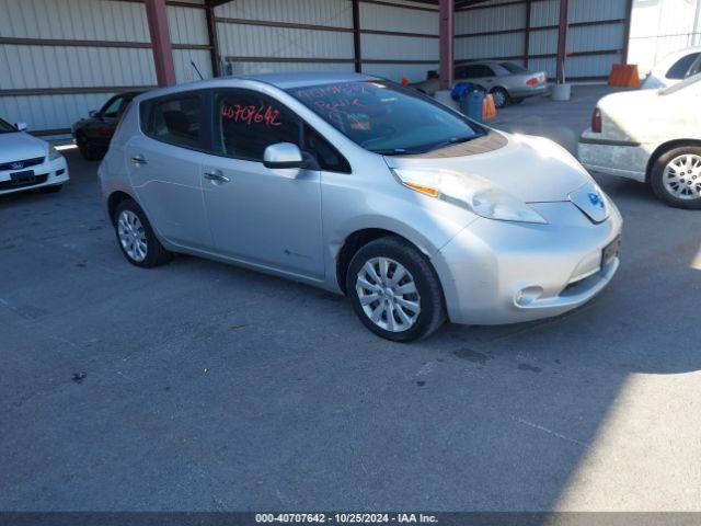  Salvage Nissan LEAF