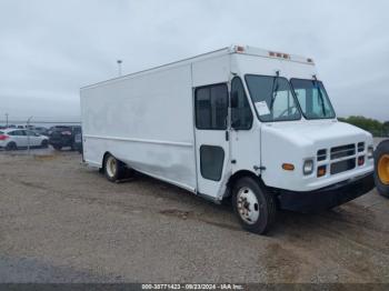  Salvage Freightliner Chassis