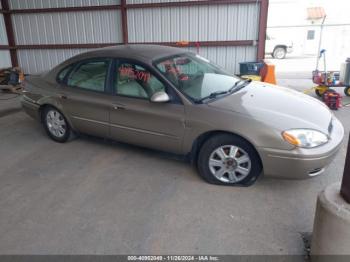  Salvage Ford Taurus