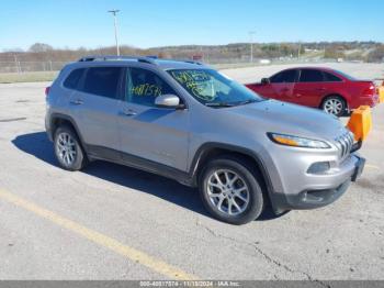  Salvage Jeep Cherokee