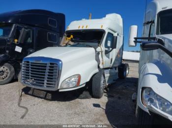  Salvage Freightliner Cascadia 125