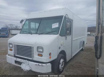  Salvage Freightliner Mt45