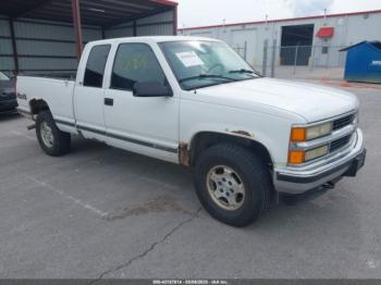  Salvage Chevrolet K1500