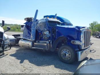  Salvage Peterbilt 389