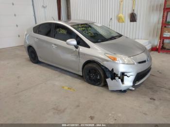  Salvage Toyota Prius