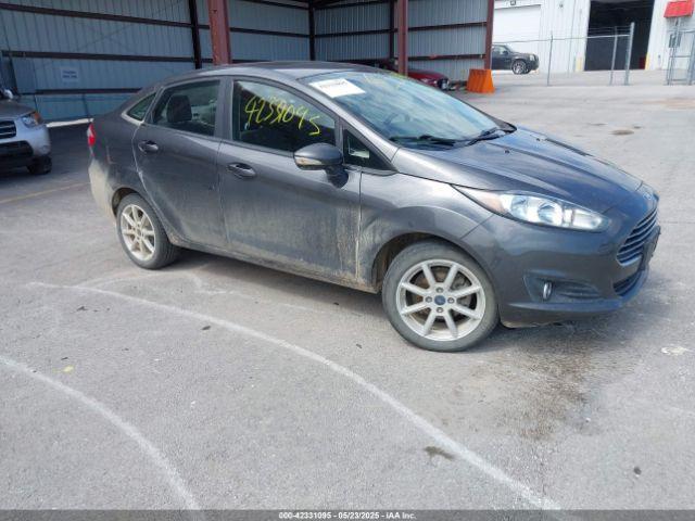 Salvage Ford Fiesta
