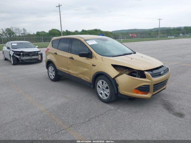  Salvage Ford Escape