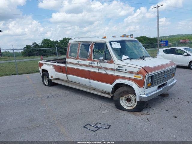  Salvage Ford Econoline