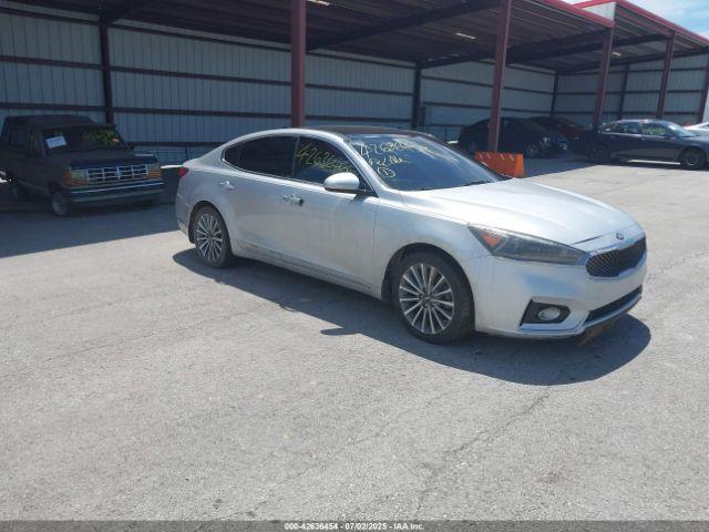  Salvage Kia Cadenza