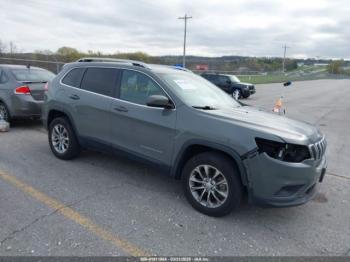  Salvage Jeep Cherokee
