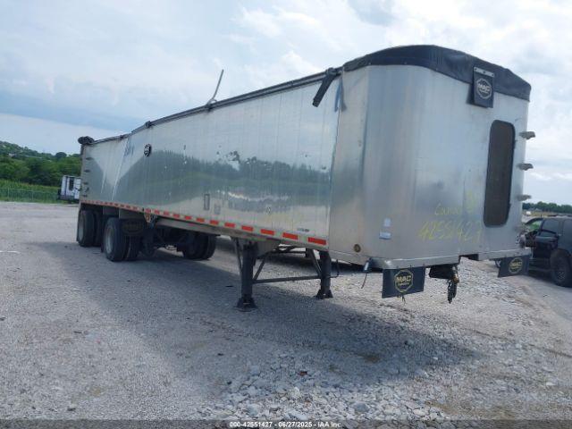  Salvage Mac Trailer Mfg Dump Trailer