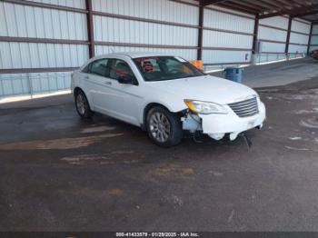  Salvage Chrysler 200