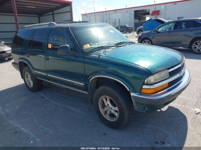  Salvage Chevrolet Blazer