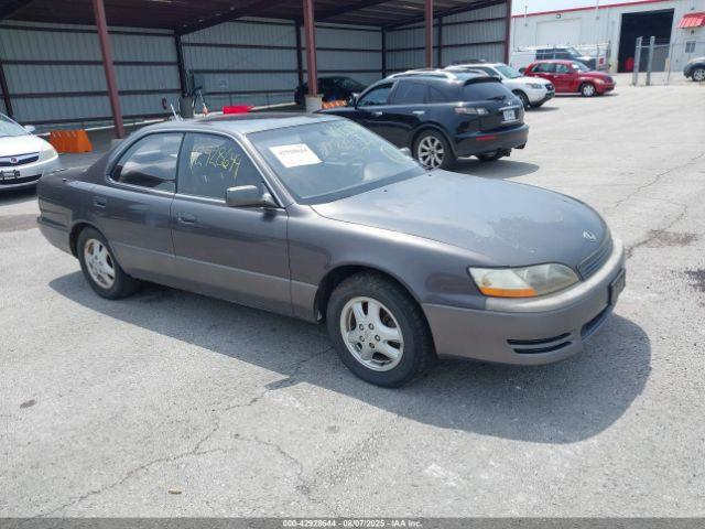  Salvage Lexus Es