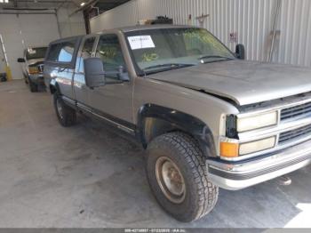  Salvage Chevrolet K2500