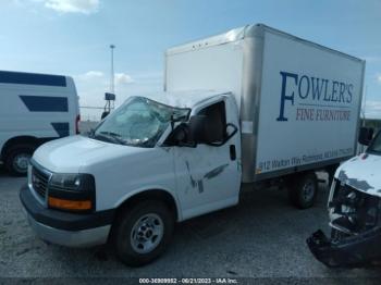  Salvage General Motors Savana Cutaway