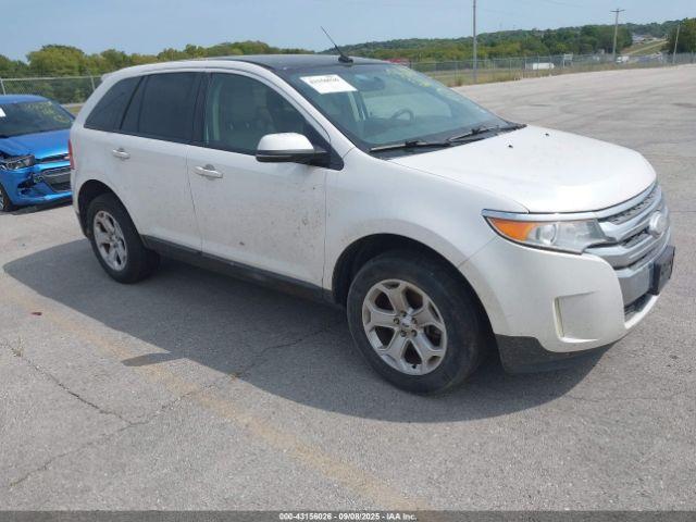  Salvage Ford Edge