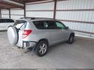 Toyota RAV4 Image 2