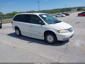  Salvage Chrysler Town & Country