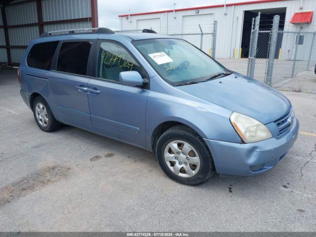  Salvage Kia Sedona