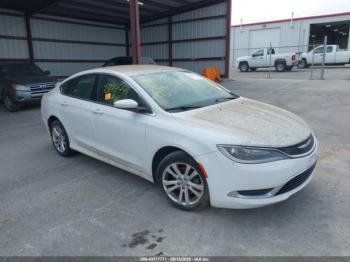  Salvage Chrysler 200