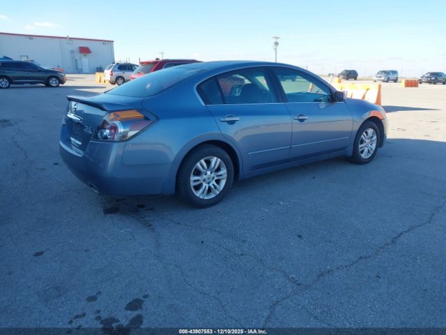 Nissan Altima 2.5 S Image 9