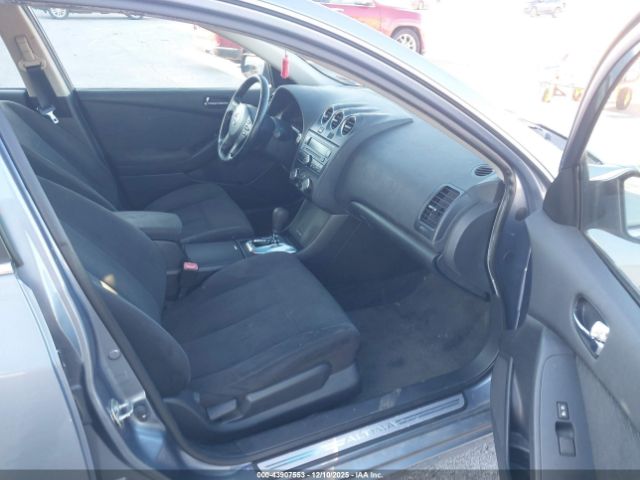 Nissan Altima 2.5 S Image 11