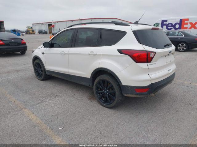 Ford Escape Se Image 4