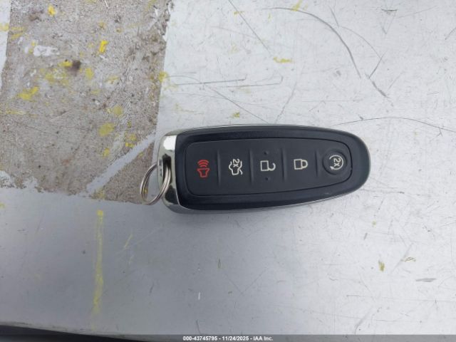 Ford Escape Se Image 9