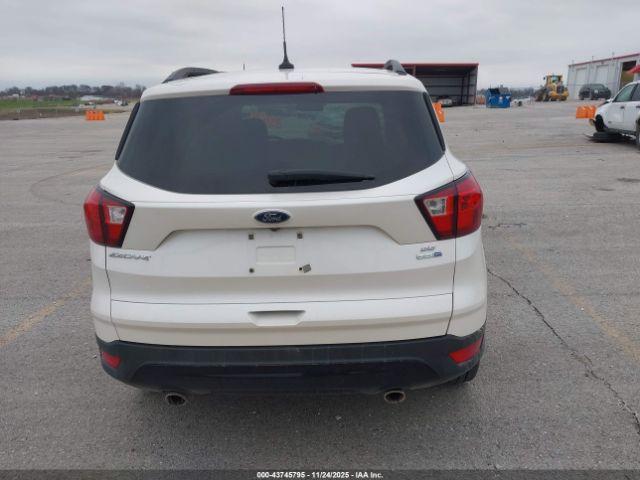 Ford Escape Se Image 2