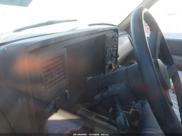 Chevrolet Gmt K1500 Image 4