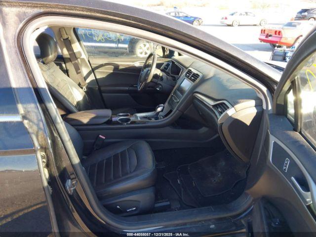 Ford Fusion Se Image 4