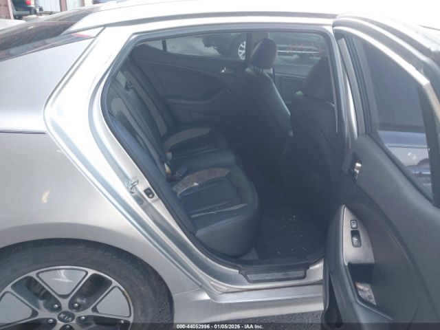 Kia Optima Ex Image 11