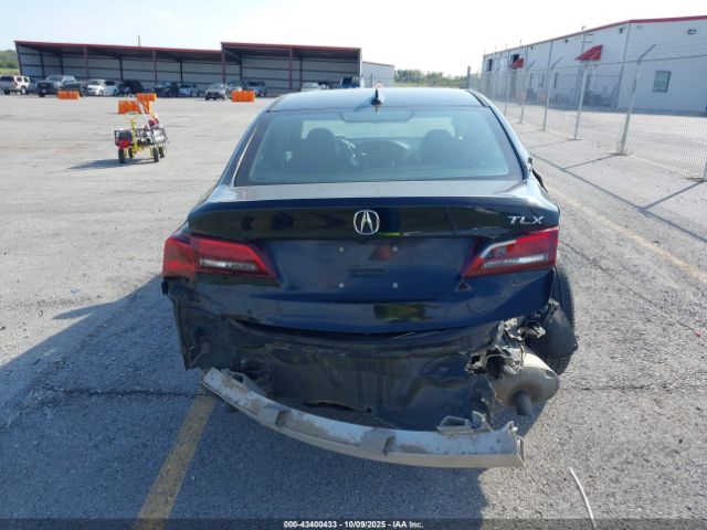 Acura TLX Image 15
