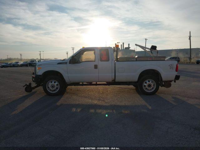 Ford F-250 Xl Image 5