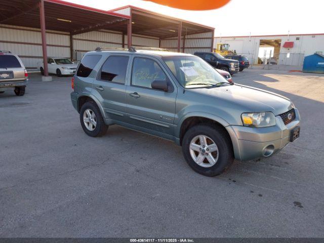  Salvage Ford Escape