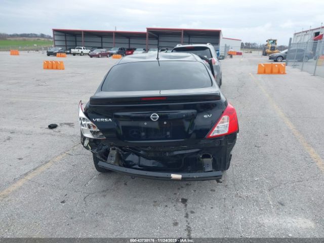 Nissan Versa 1.6 Sv Image 15