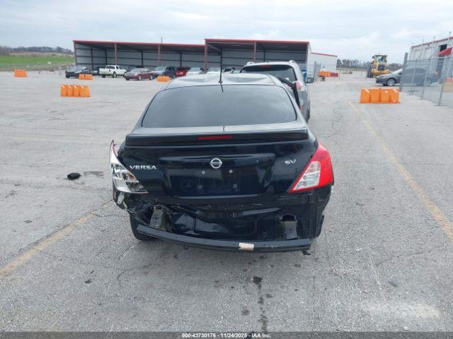 Nissan Versa 1.6 Sv Image 15
