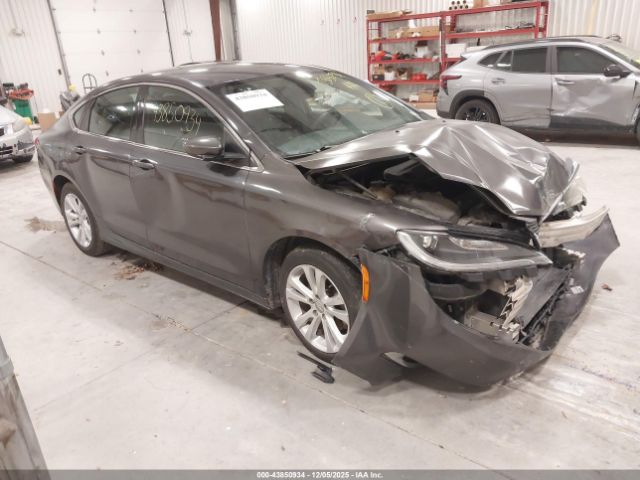 Chrysler 200 Limited Image 1