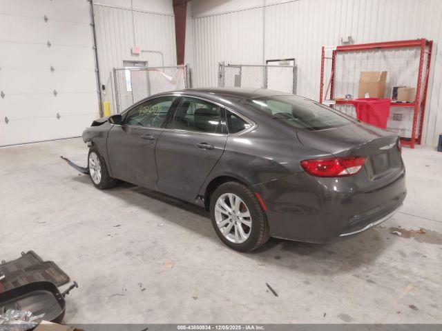 Chrysler 200 Limited Image 8