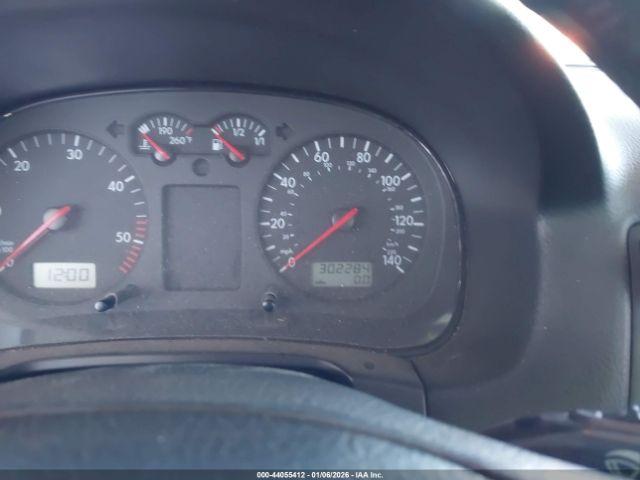 Volkswagen Golf Gls Tdi Image 2